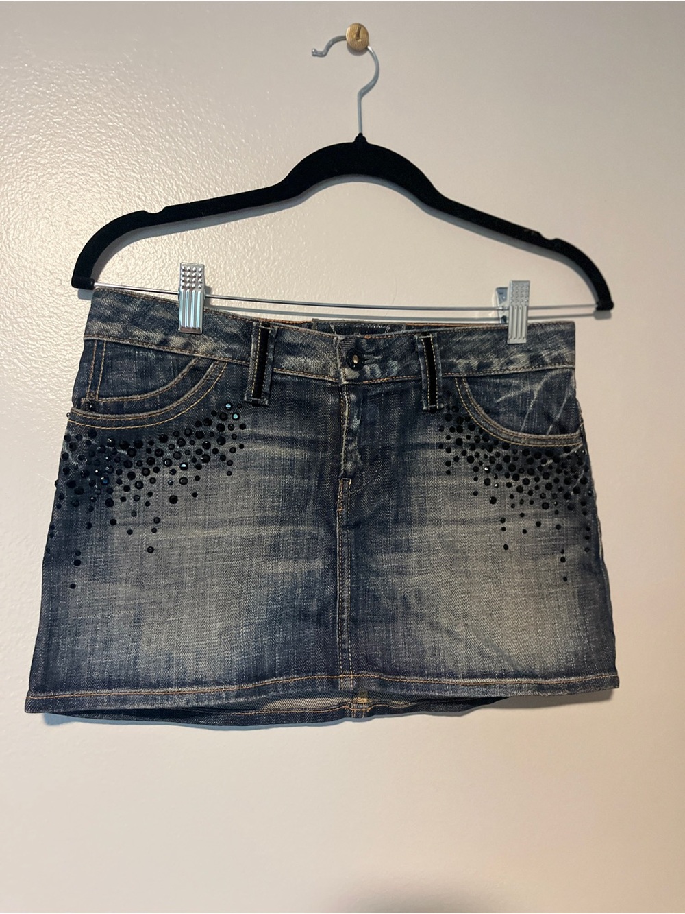 Guess Vintage Y2K Crystal Studded Denim Mini Skirt Dark Wash, size 24